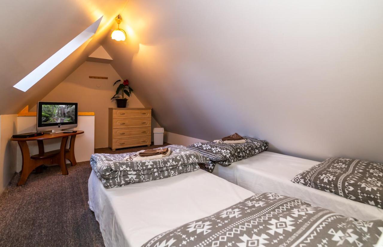 Gospoda I Noclegi Na Szlaku Kudowa Zdroj Ngoại thất bức ảnh